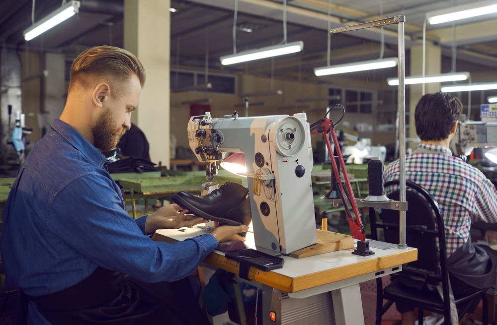 Footwear factory with organized production systems highlighting best erp for footwear operational excellence and improved manufacturing efficiency.